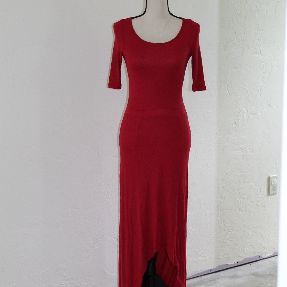 Bordeaux Los Angeles Maxi Dress